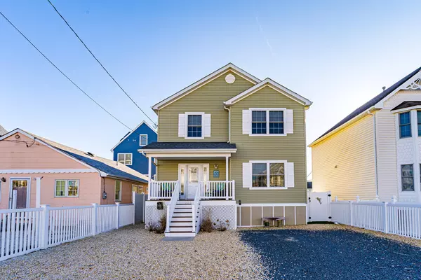 223 3rd Avenue, Ortley Beach, NJ 08751