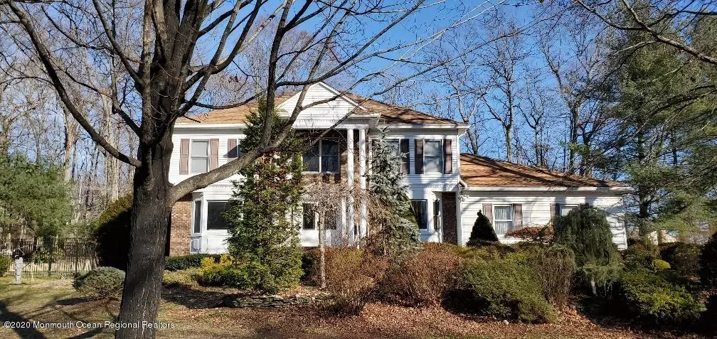 Manalapan, NJ 07726,36 Timber Lane