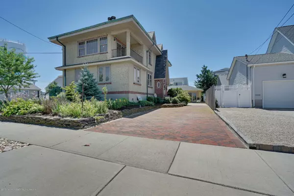 Lavallette, NJ 08735,122 Washington Avenue