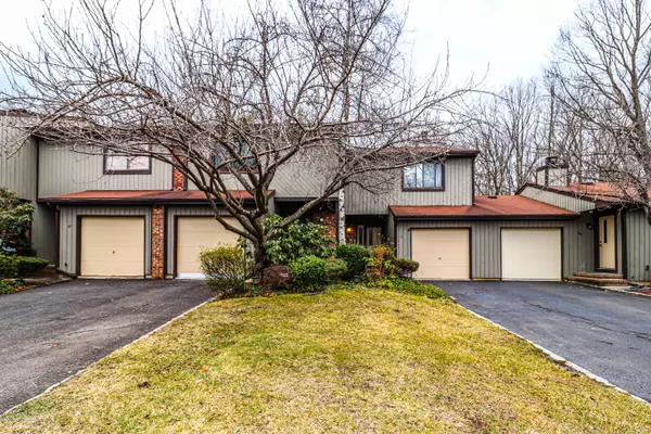 56 Laurie Court #183, Matawan, NJ 07747