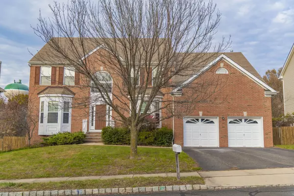 East Brunswick, NJ 08816,11 Hawk Court