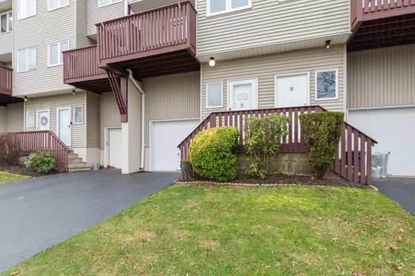 Highlands, NJ 07732,255 Shore Drive ##14