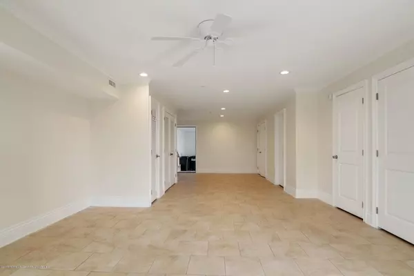 Bradley Beach, NJ 07720,811 Ocean Avenue #1