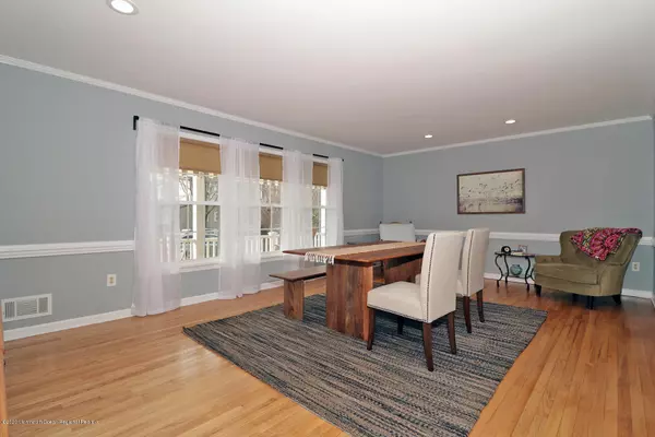 Point Pleasant Beach, NJ 08742,709 Cedar Avenue