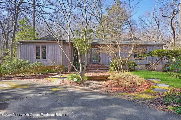 58 Red Coach Lane, Locust, NJ 07760
