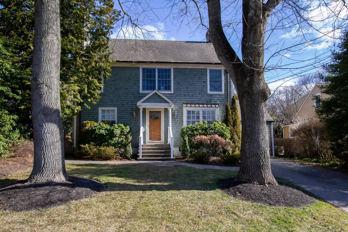 Little Silver, NJ 07739,45 Salem Lane