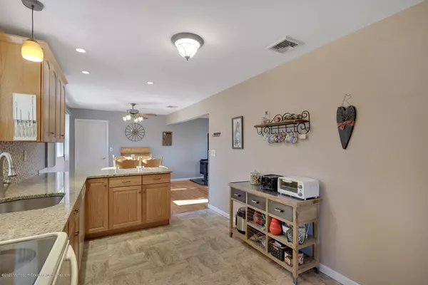 Jackson, NJ 08527,791 Dorathys Lane