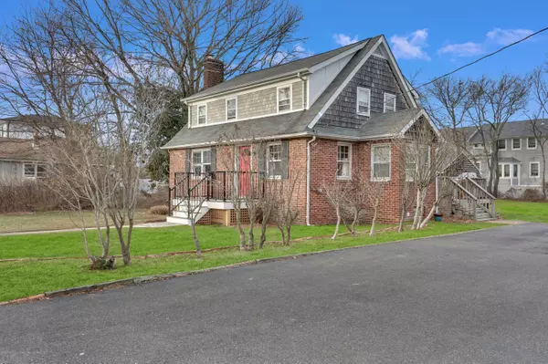 Point Pleasant, NJ 08742,719 Howe Street