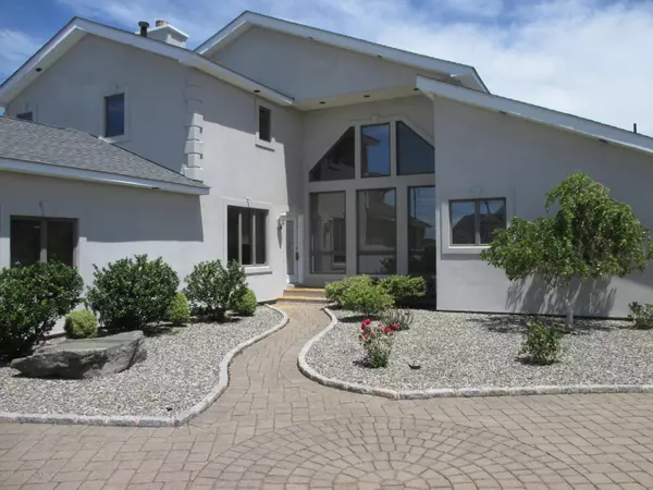 Lanoka Harbor, NJ 08734,1162 Laurel Boulevard