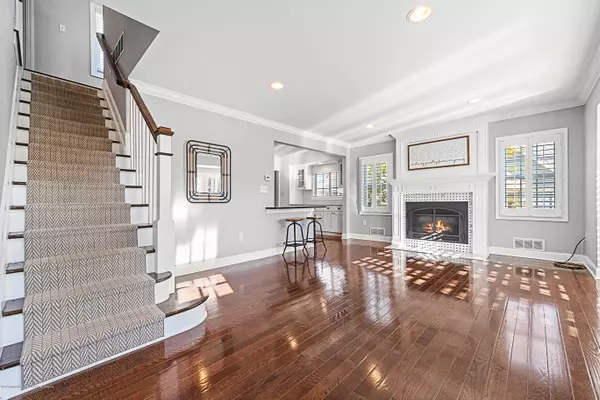 Monmouth Beach, NJ 07750,34 Monmouth Parkway