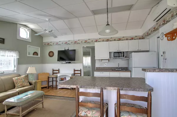 Lavallette, NJ 08735,24 Crane Way E