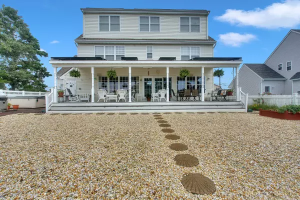 Lanoka Harbor, NJ 08734,829 Bowsprit Point