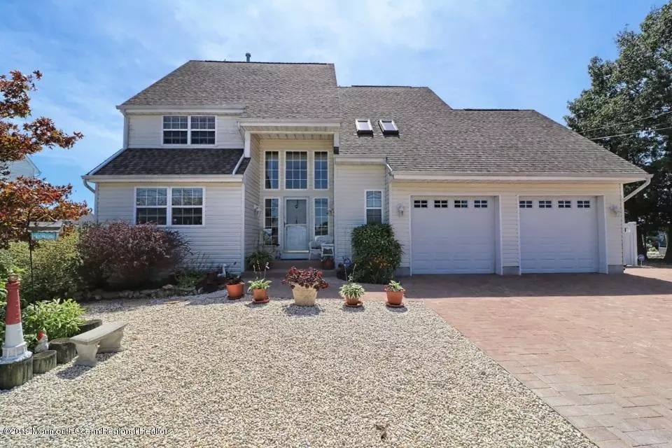 Lanoka Harbor, NJ 08734,829 Bowsprit Point