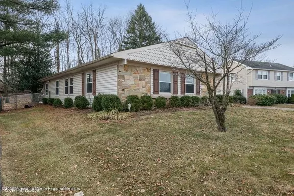 Aberdeen, NJ 07747,52 Cambridge Drive