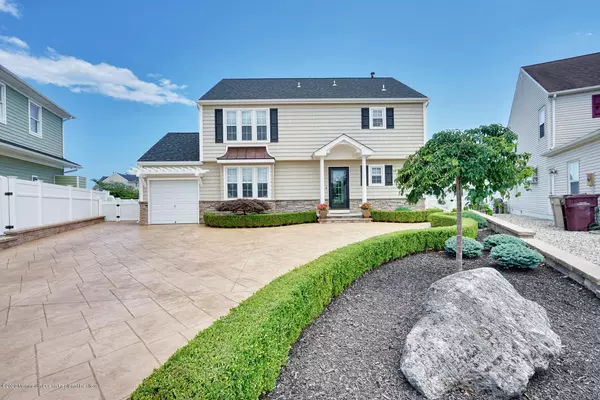 207 Clew Court, Bayville, NJ 08721