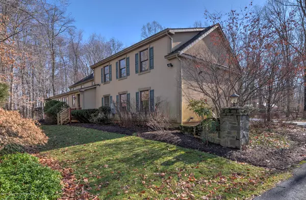 886 Province Line Road, Allentown, NJ 08501