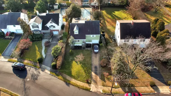 Spring Lake Heights, NJ 07762,921 Clairidge Drive