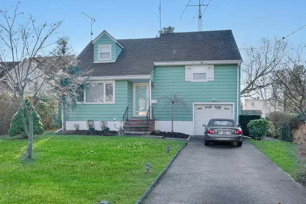 Spring Lake Heights, NJ 07762,921 Clairidge Drive