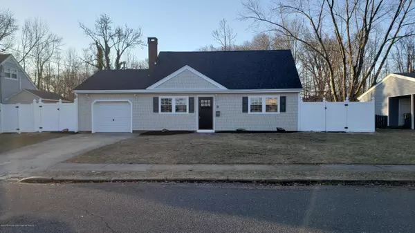 38 Appleton Drive, Hazlet, NJ 07730