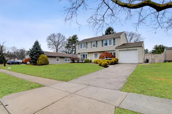 Aberdeen, NJ 07747,15 Ormont Lane