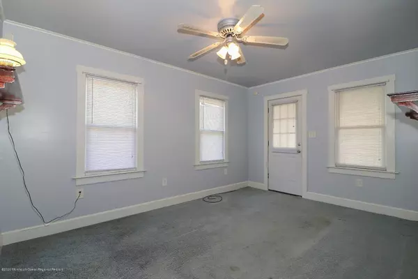 Seaside Heights, NJ 08751,211 Bay Terrace