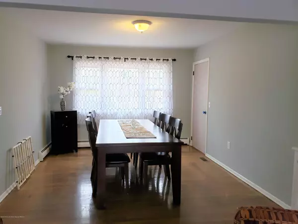 Jackson, NJ 08527,253 W Veterans Highway