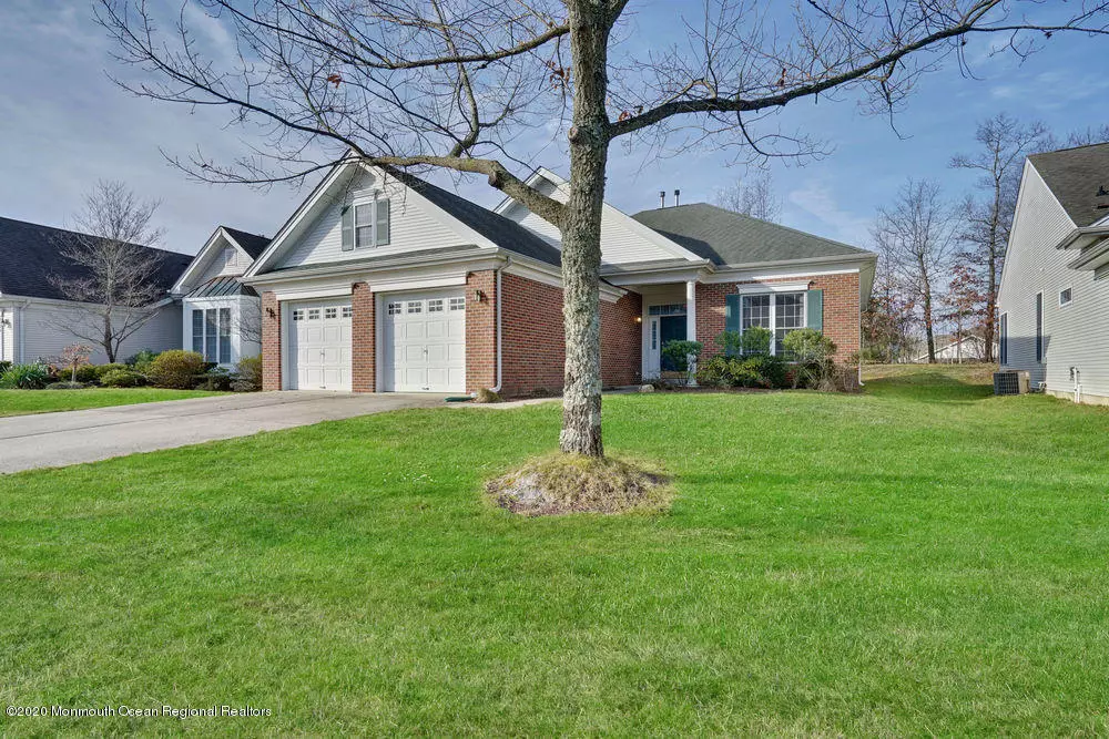 Jackson, NJ 08527,4 Barton Creek Road