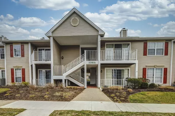 95 Players Circle, Tinton Falls, NJ 07724