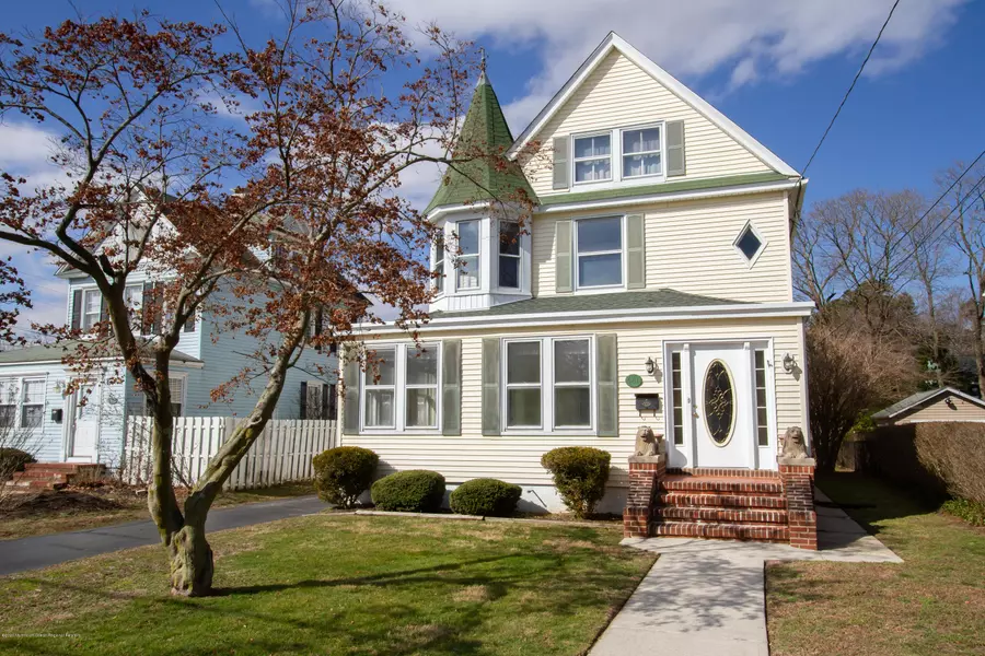 661 River Road, Fair Haven, NJ 07704