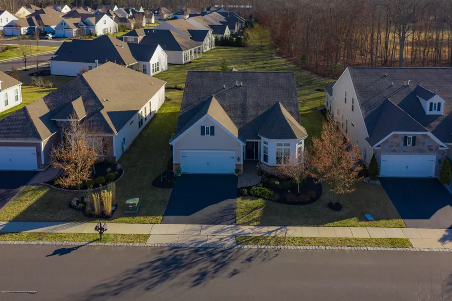 86 E Milan Boulevard, Farmingdale, NJ 07727