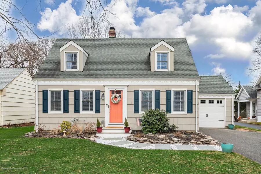 117 Riverview Avenue, Little Silver, NJ 07739