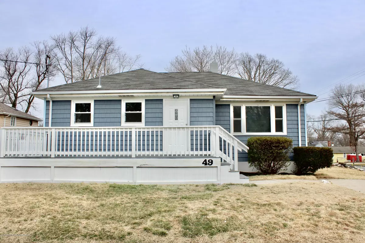 Keyport, NJ 07735,49 Pine Island Terrace