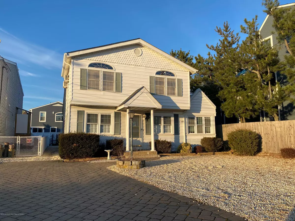 Ortley Beach, NJ 08751,106 Eisenhower Avenue