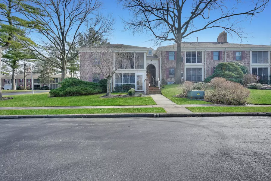 1838 State Route 35 #31, Wall, NJ 07719