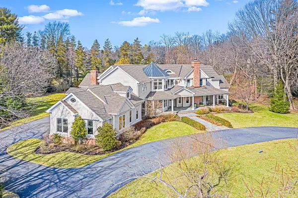 Rumson, NJ 07760,90 Rumson Road