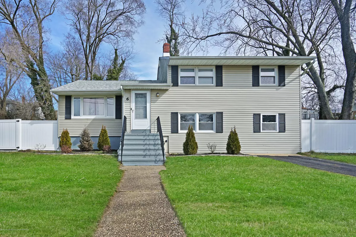 Neptune Township, NJ 07753,6 Manor Drive