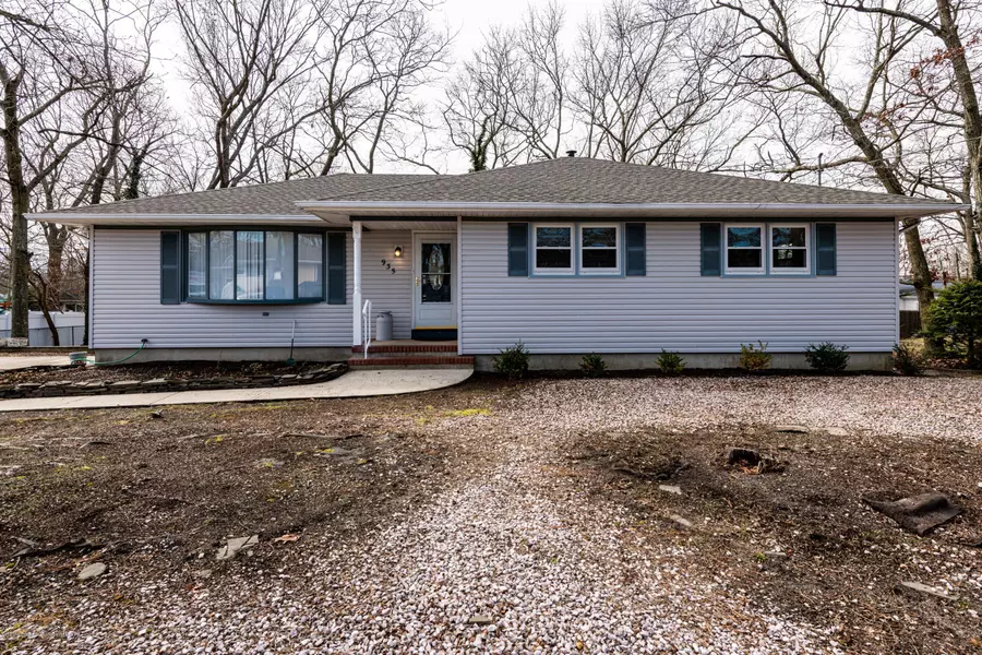 935 Center Street, Forked River, NJ 08731