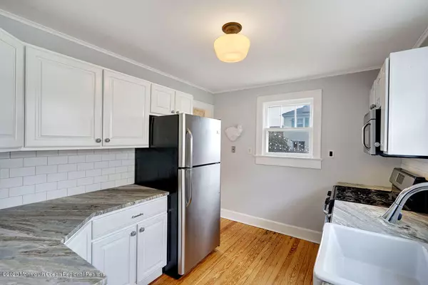 Red Bank, NJ 07701,103 Mclaren Street