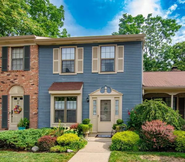 128 Dumbarton Hill Court, Aberdeen, NJ 07747