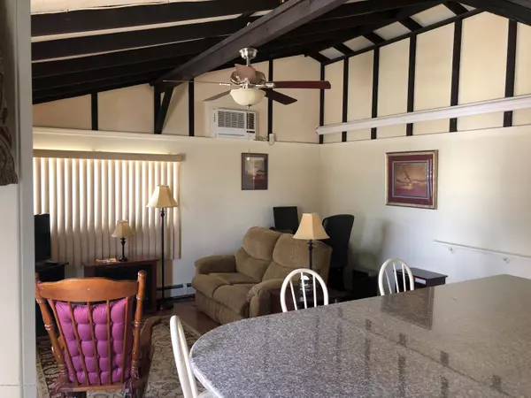 Forked River, NJ 08731,1405 Beach Boulevard