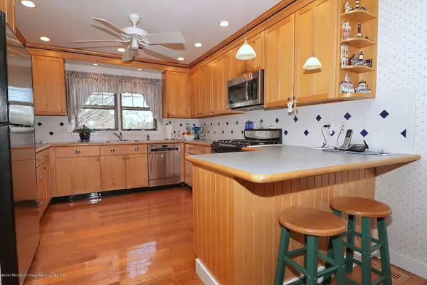 Forked River, NJ 08731,1215 Mercury Court
