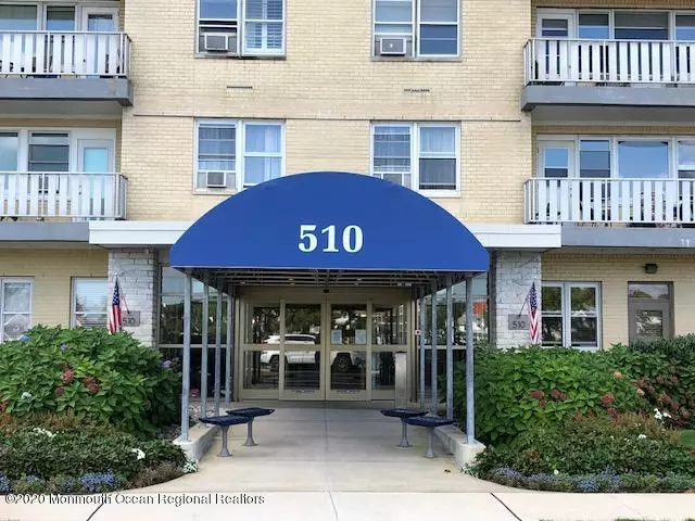 510 Deal Lake Drive #6D, Asbury Park, NJ 07712