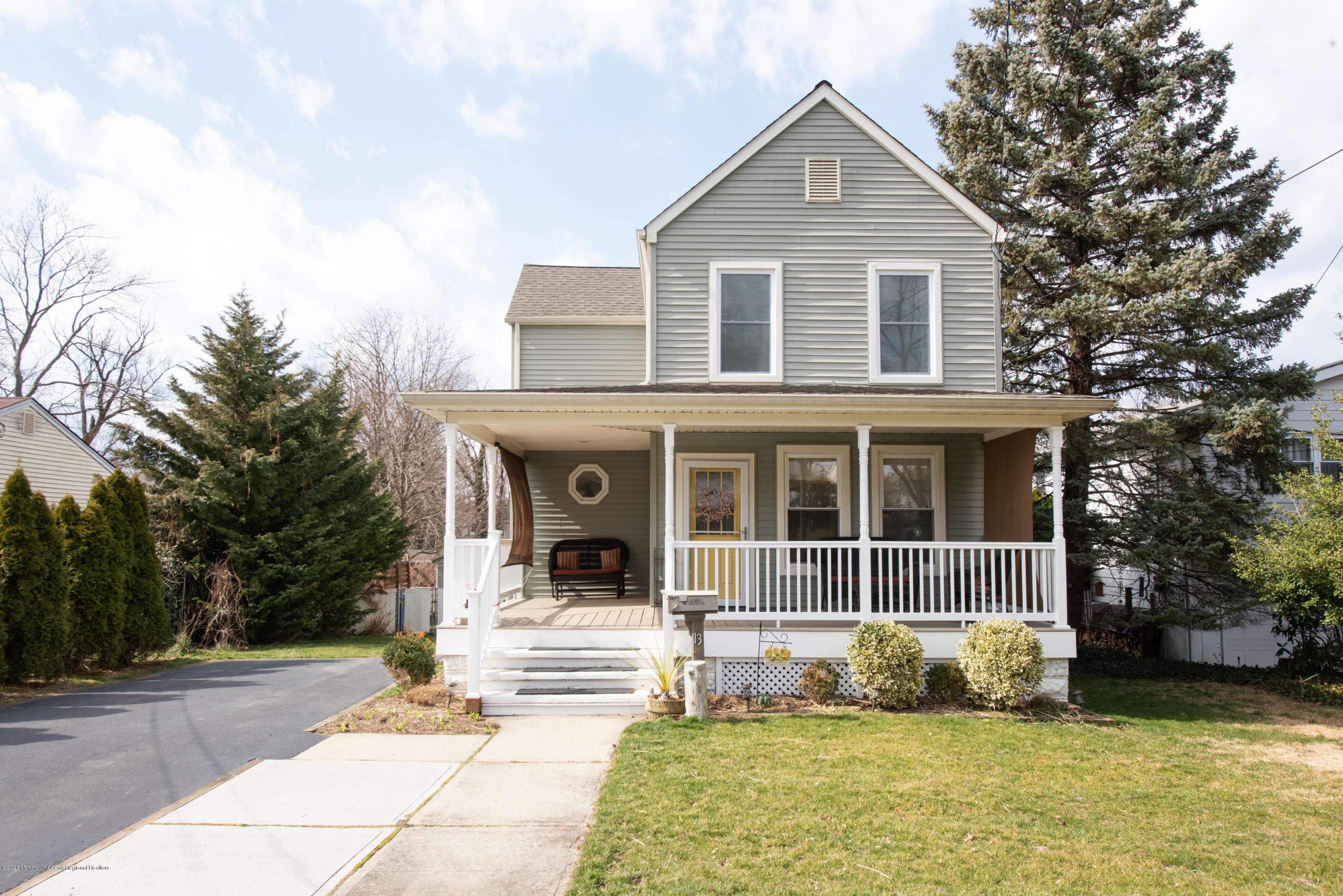Leonardo, NJ 07737,13 Roop Avenue