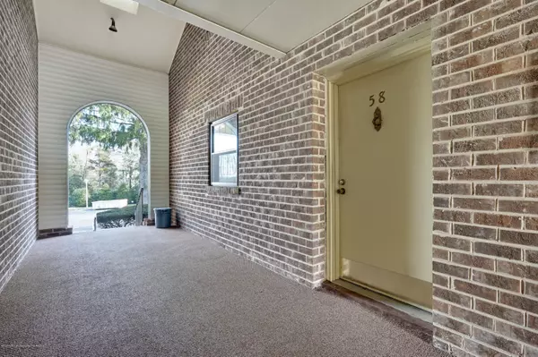 Wall, NJ 07719,1838 State Route 35 #58