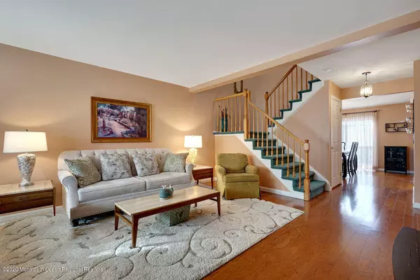 Englishtown, NJ 07726,24 Carriage Lane