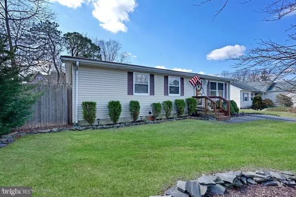 Manahawkin, NJ 08050,1113 Hawser Avenue