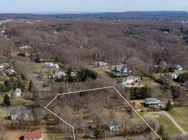 121 State Route 34, Holmdel, NJ 07733