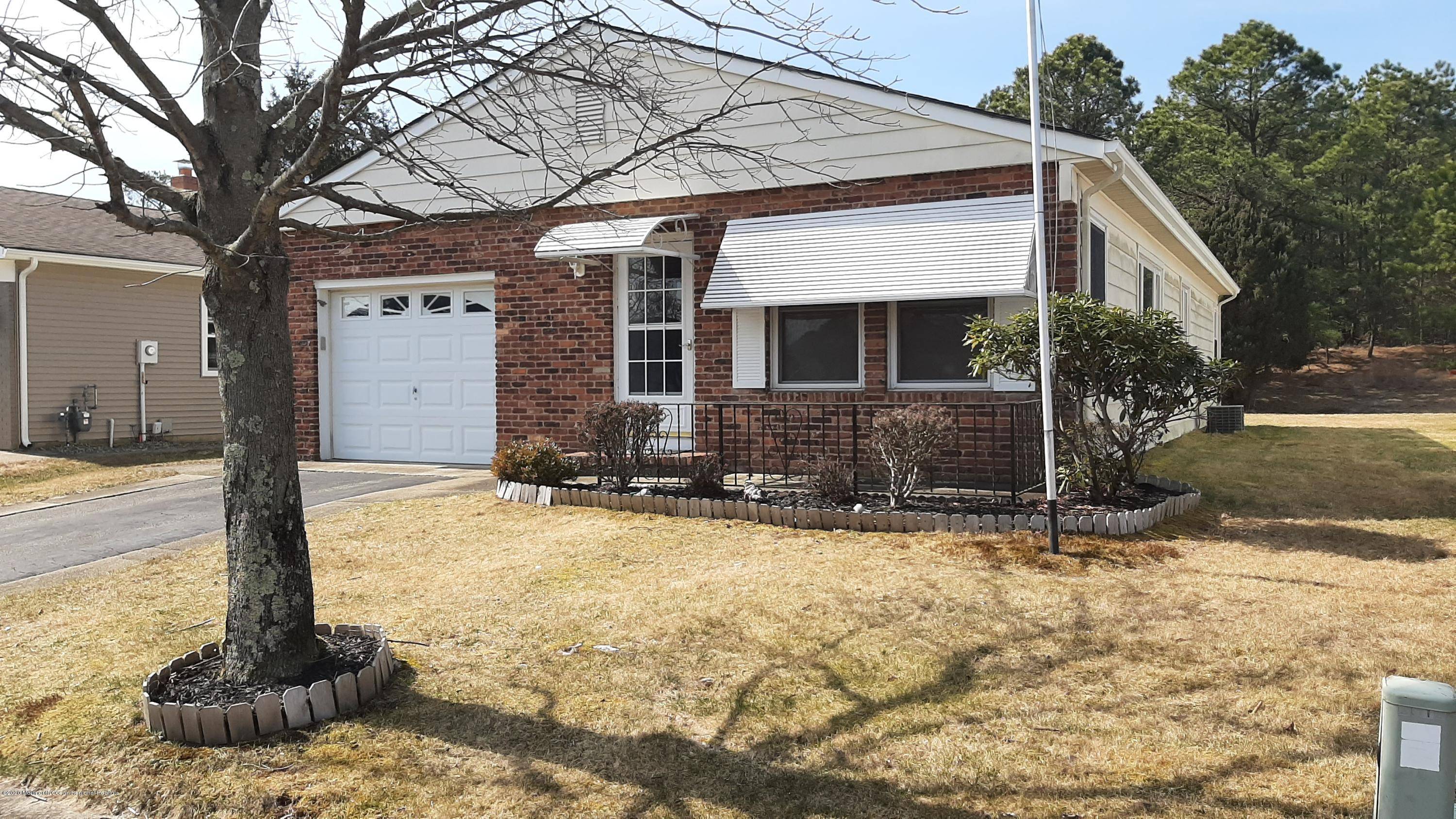 307 Costa Mesa Drive, Toms River, NJ 08757