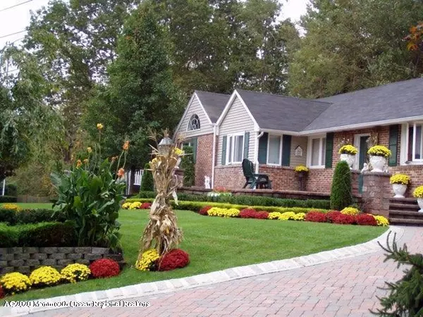 Atlantic Highlands, NJ 07716,6 Woodhaven Lane