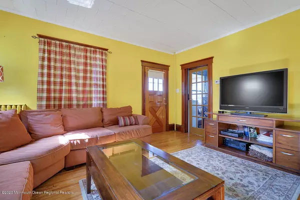 Sayreville, NJ 08872,80 Smullen Street